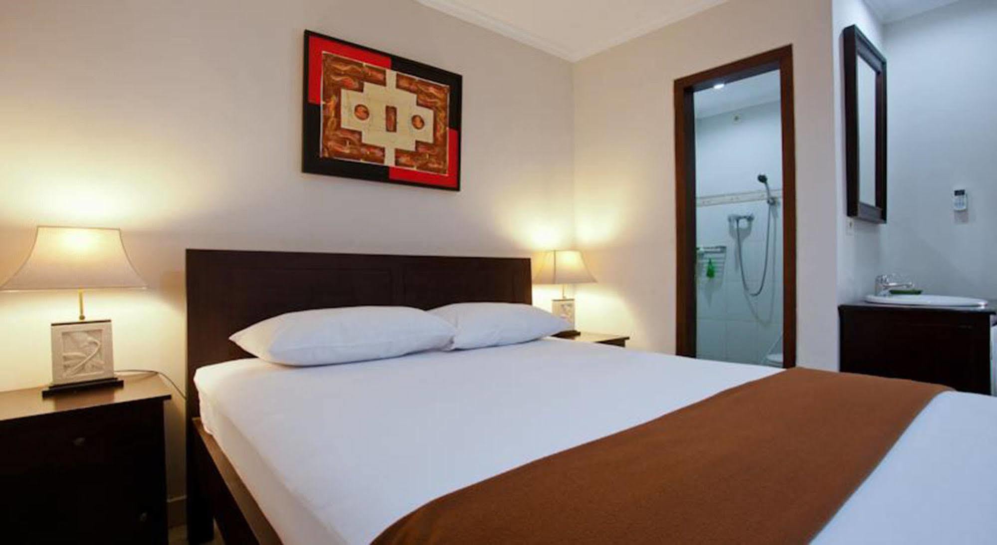 Gana Inn Legian Exterior photo